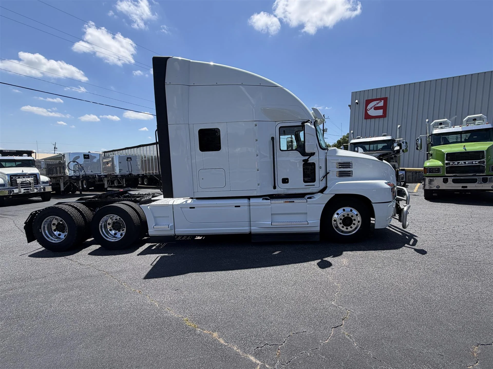 2024 Mack Anthem in Macon, GA — photo 4