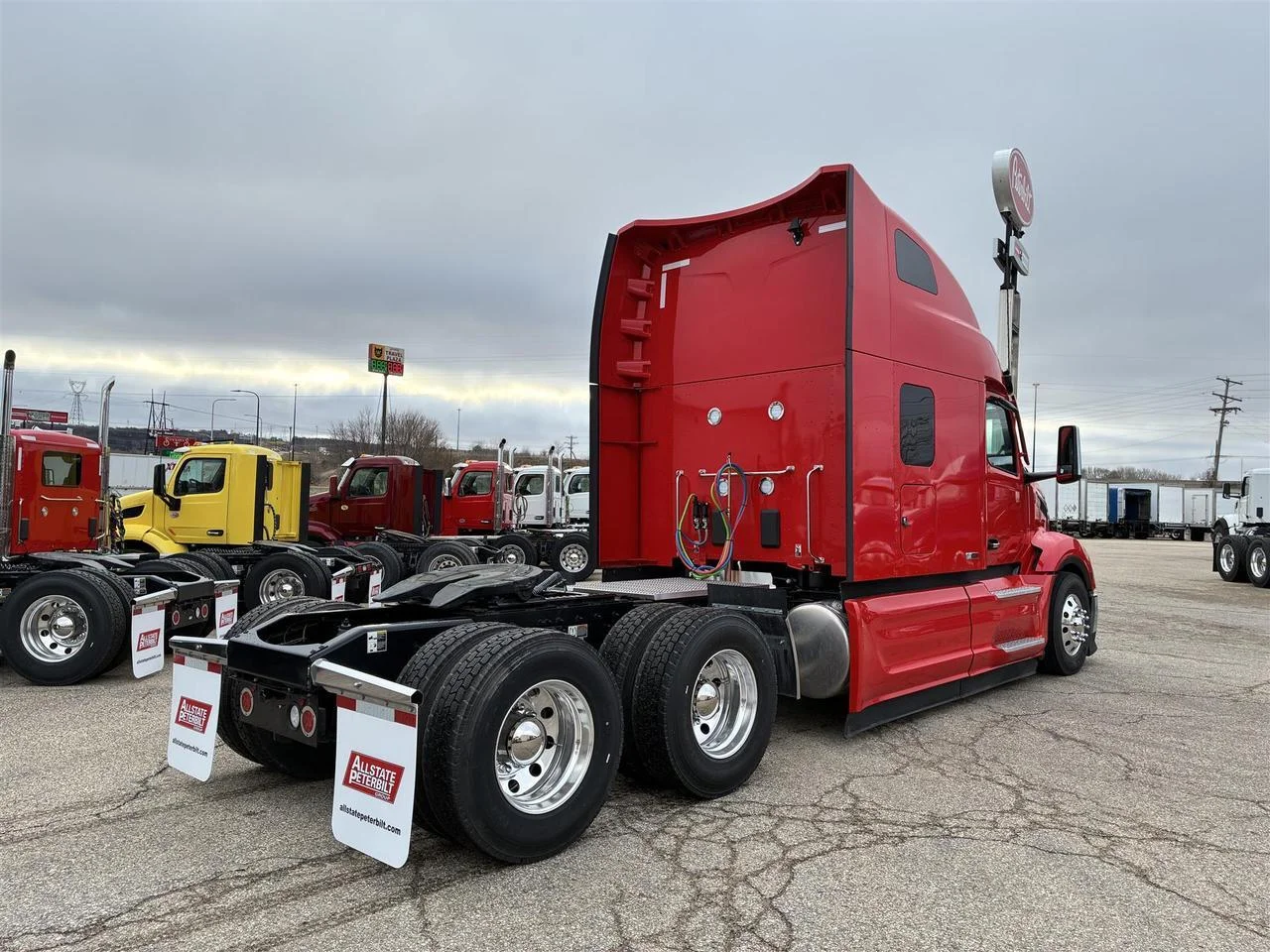 2027 Peterbilt 579 - image 5