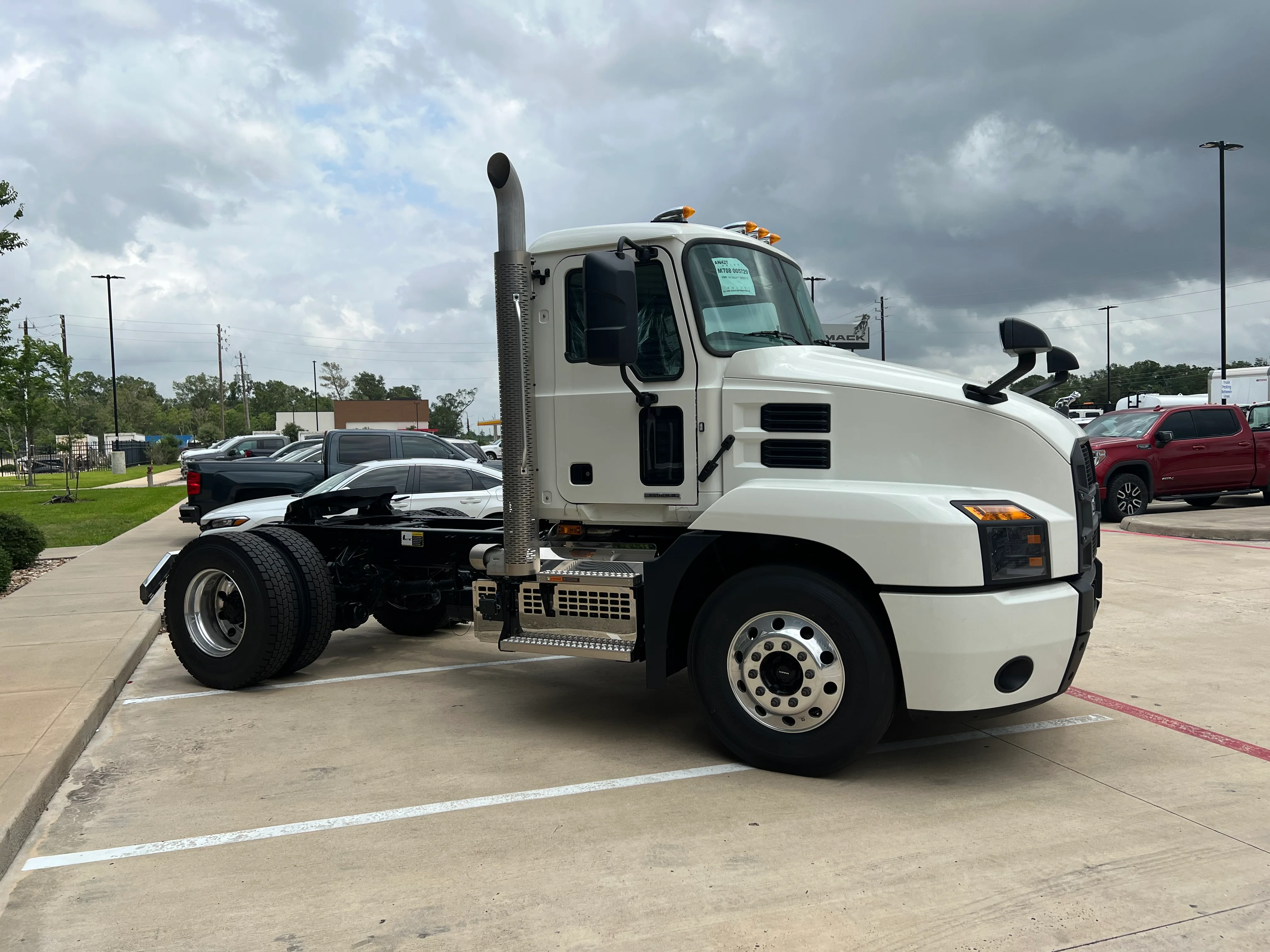 2025 Mack Anthem in Cahokia, IL — photo 4