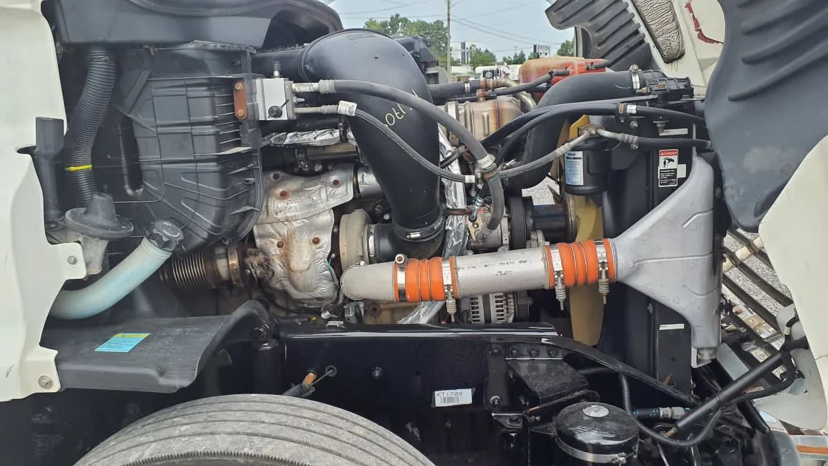 2019 Freightliner Cascadia in Birmingham, AL — photo 10