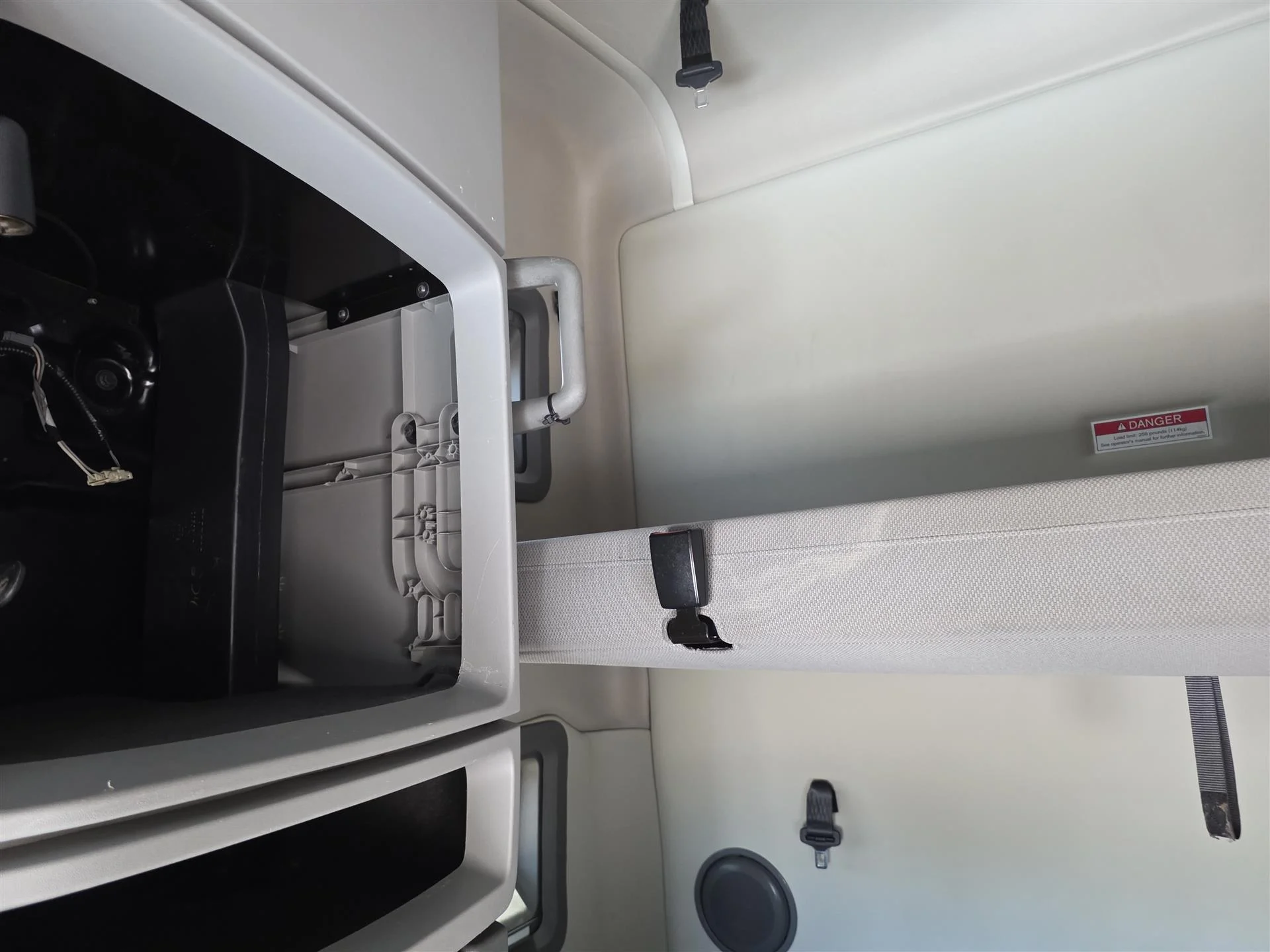 2019 Volvo VNL 760 in Orlando, FL — photo 16