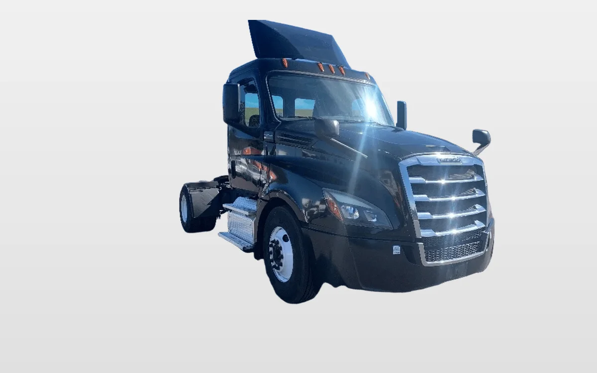 2019 Freightliner - image 1