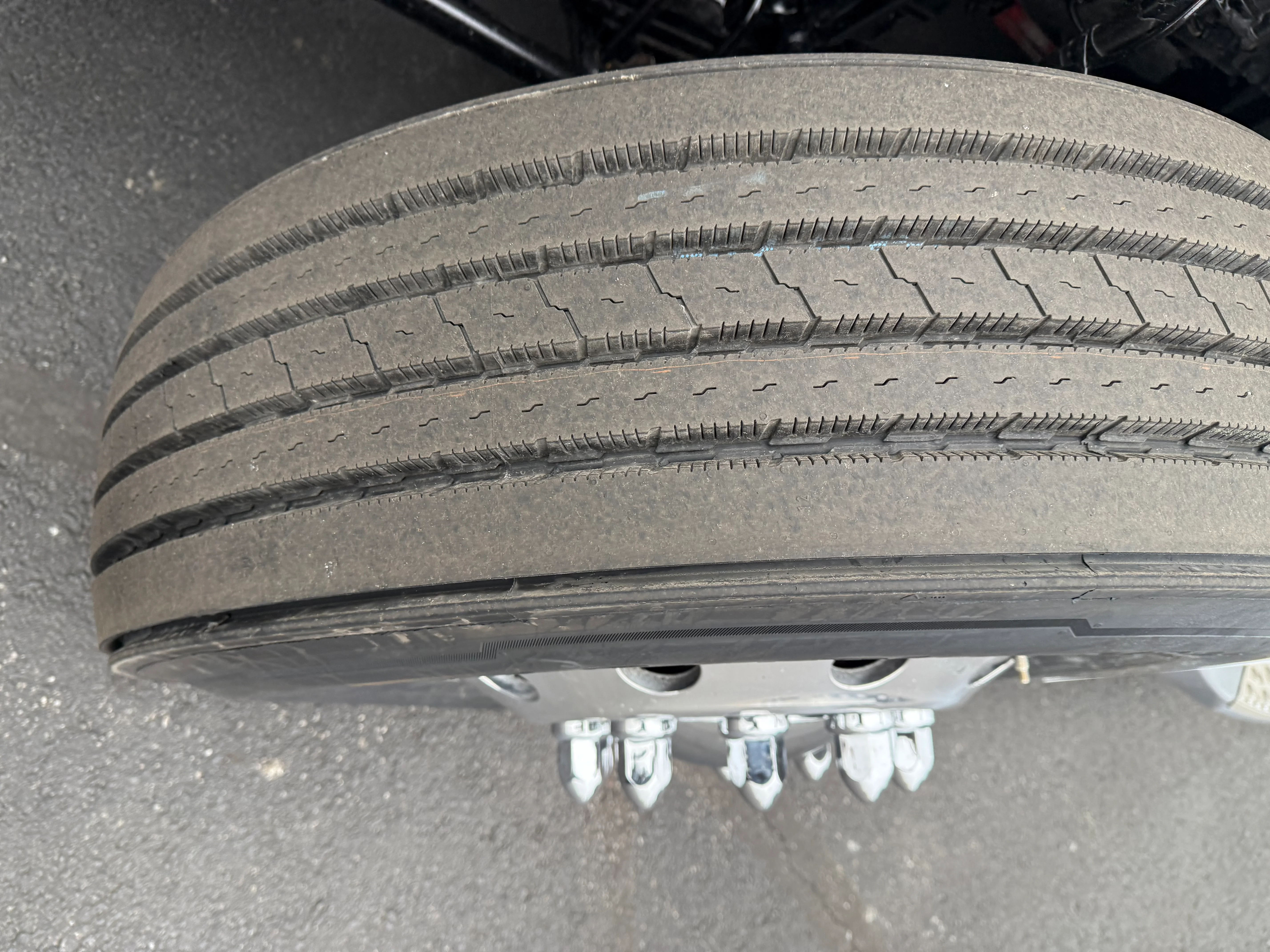 2021 Peterbilt 579 - image 9