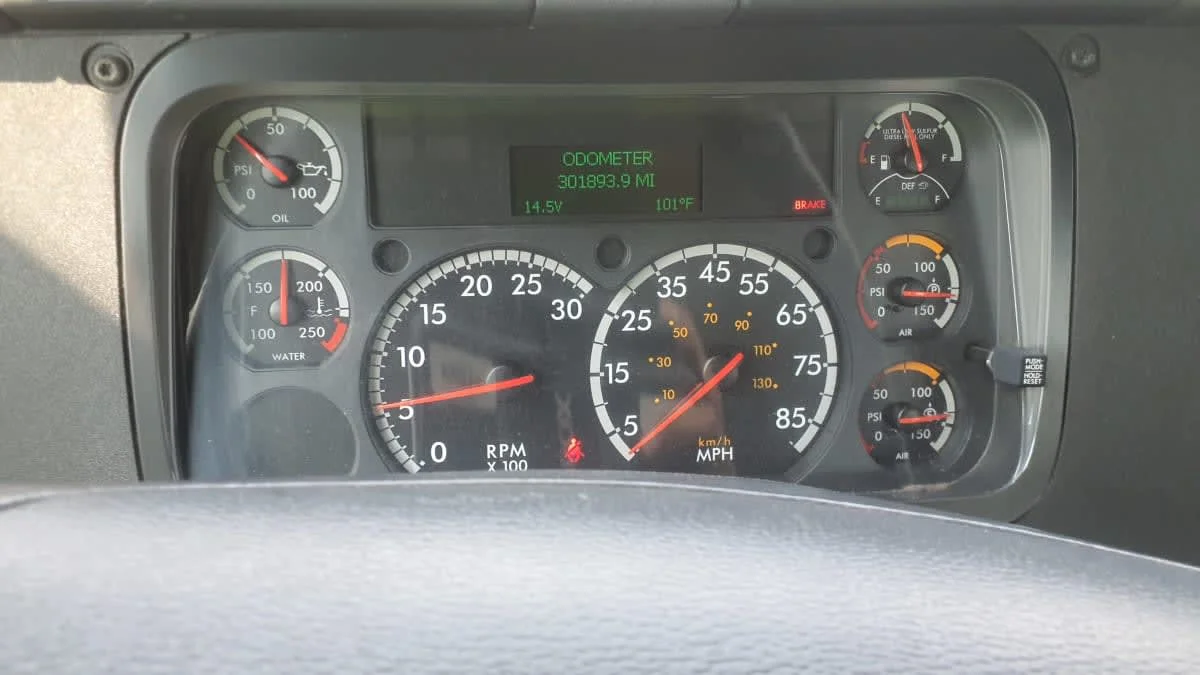 2020 Freightliner Cascadia in Bolingbrook, IL — photo 9
