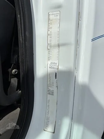 2015 Freightliner Cascadia - image 31