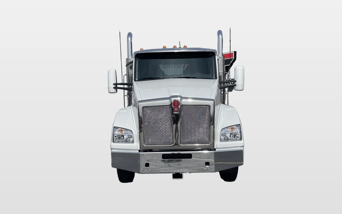2027 Kenworth T880 - image 1