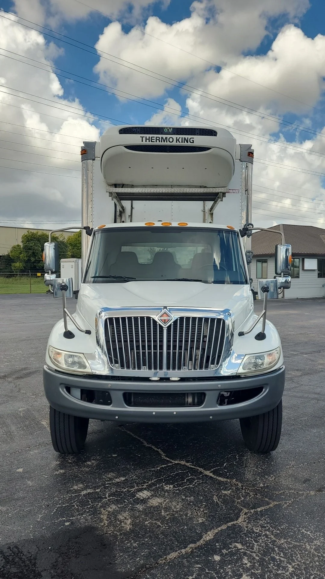 2021 International MV - image 7