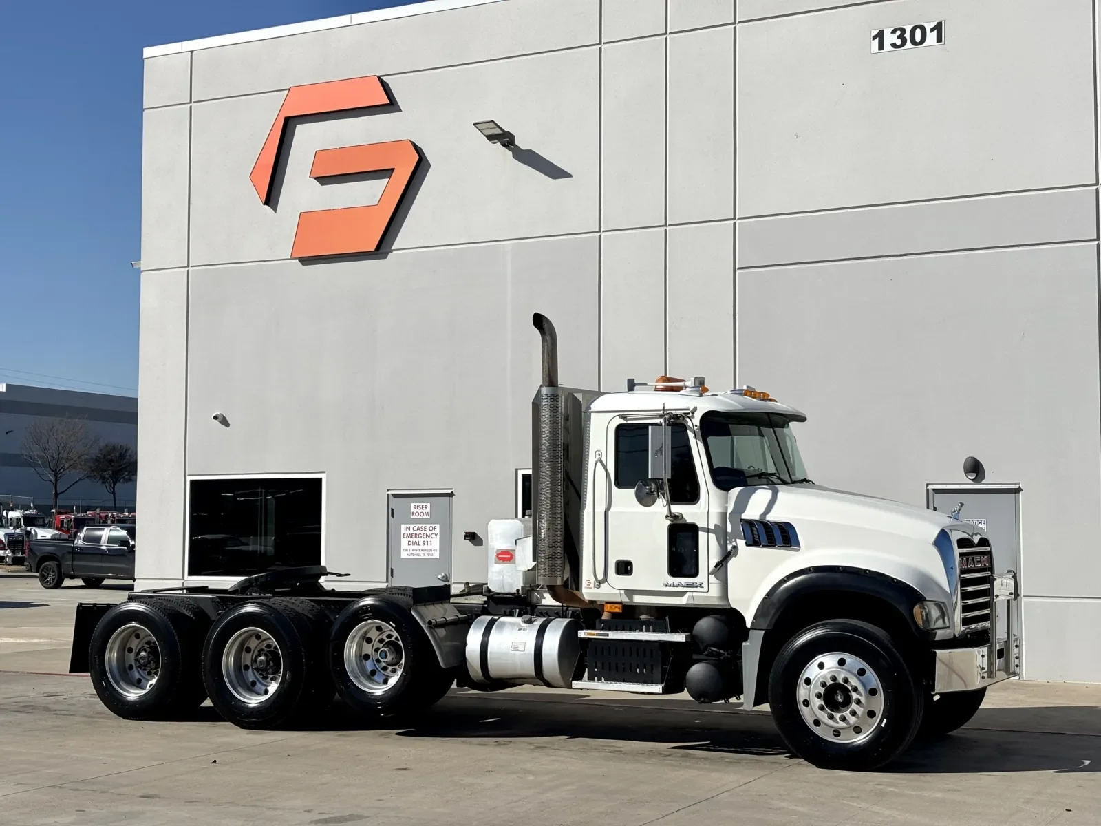 2010 Mack Granite in Hutchins, TX
