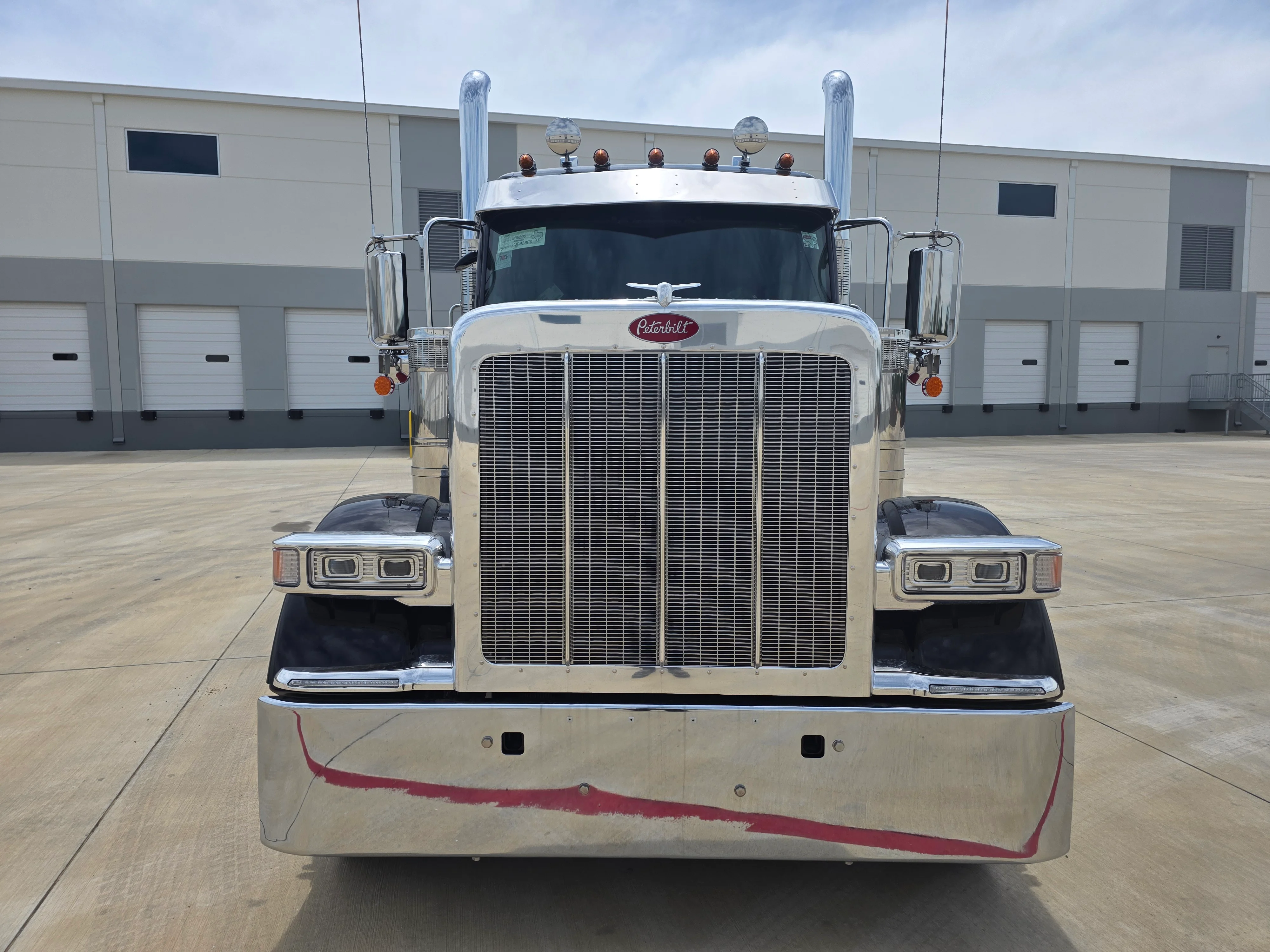 2027 Peterbilt 589 — photo 8