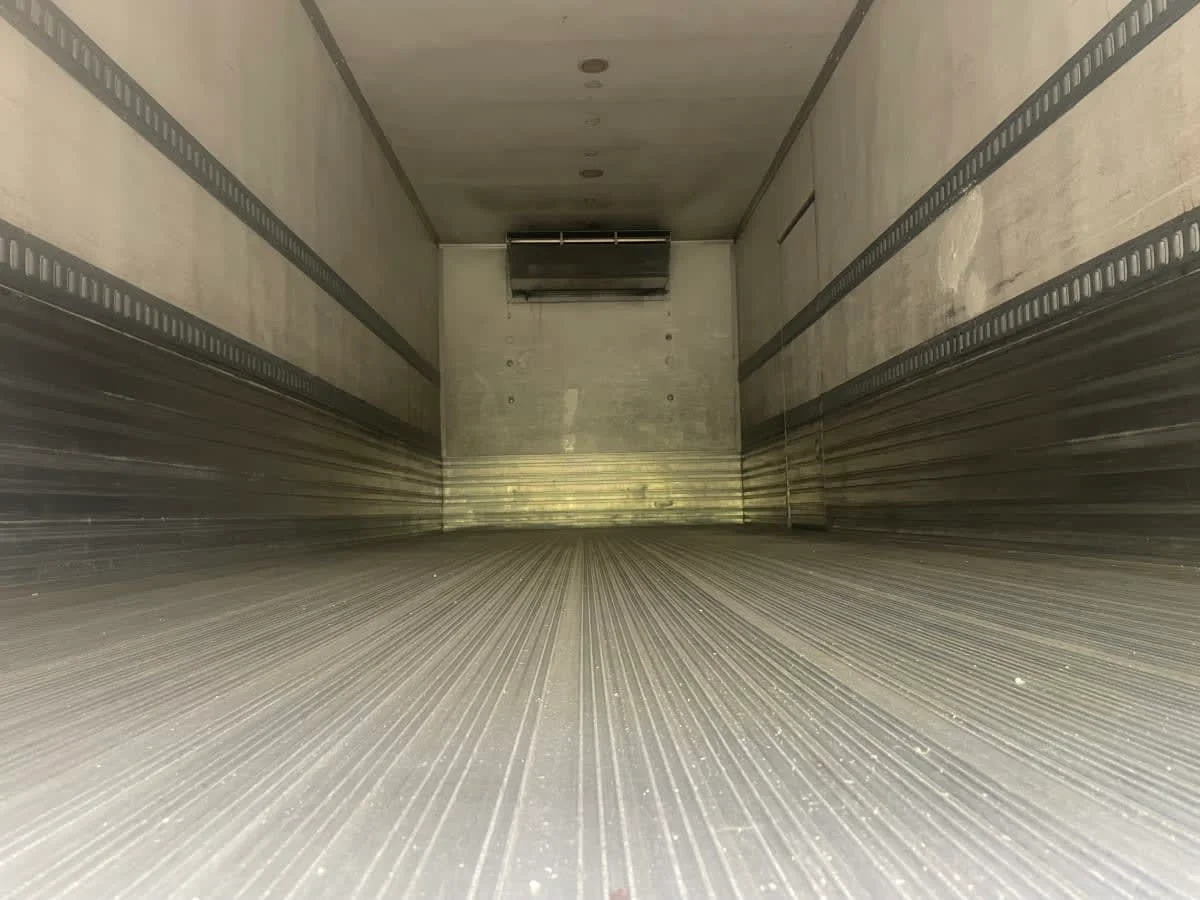 2019 Freightliner M2 106 - image 9