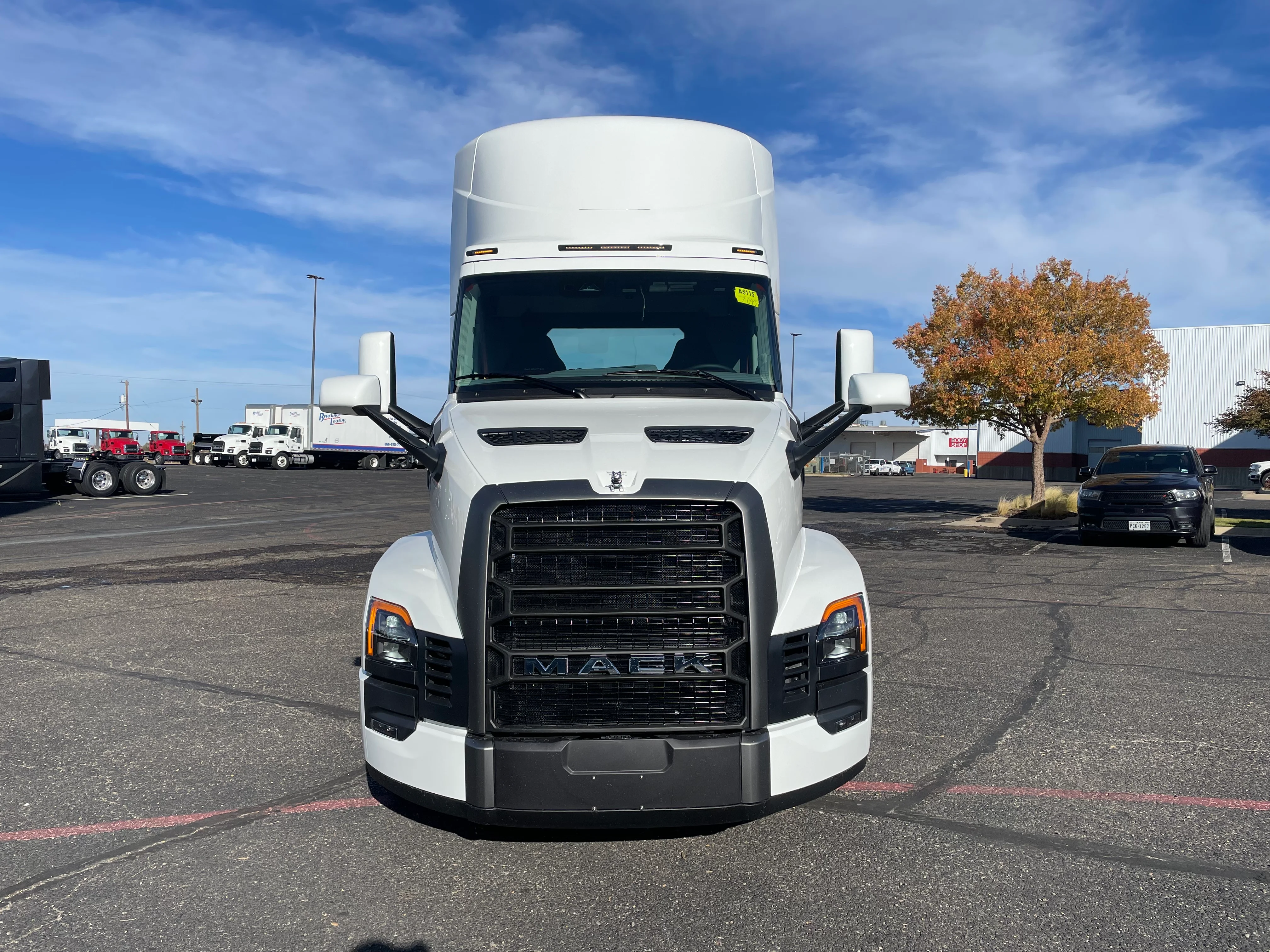 2026 Mack Pinnacle in Lubbock, TX — photo 2