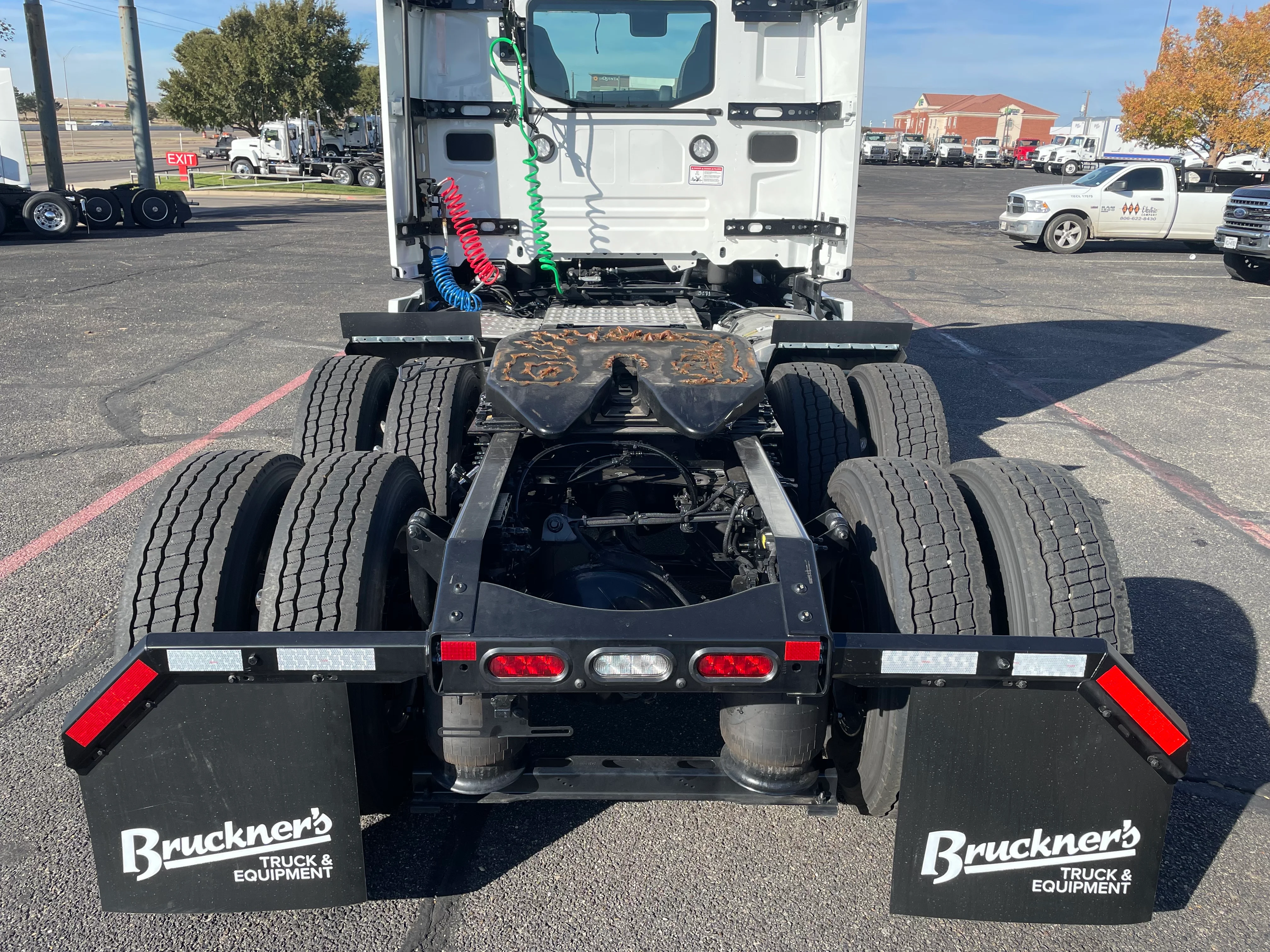 2026 Mack Pinnacle in Lubbock, TX — photo 10
