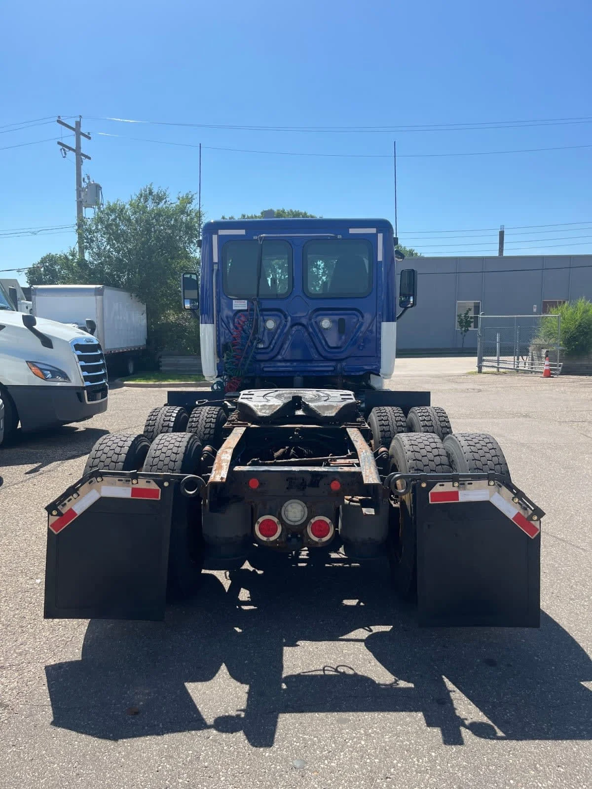 2019 Freightliner Cascadia in Minneapolis, MN — photo 5