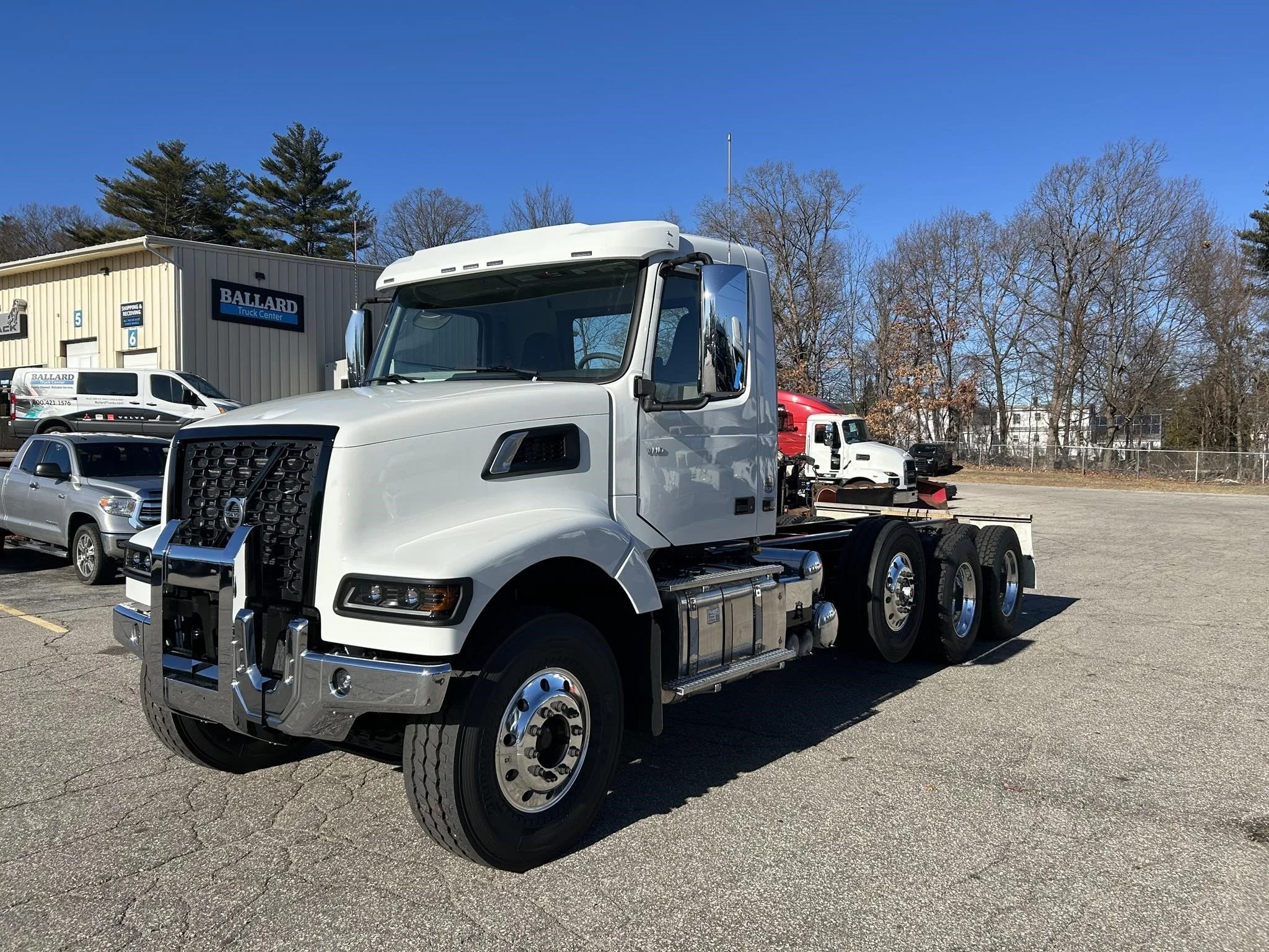 2026 Volvo in Manchester, NH — photo 6