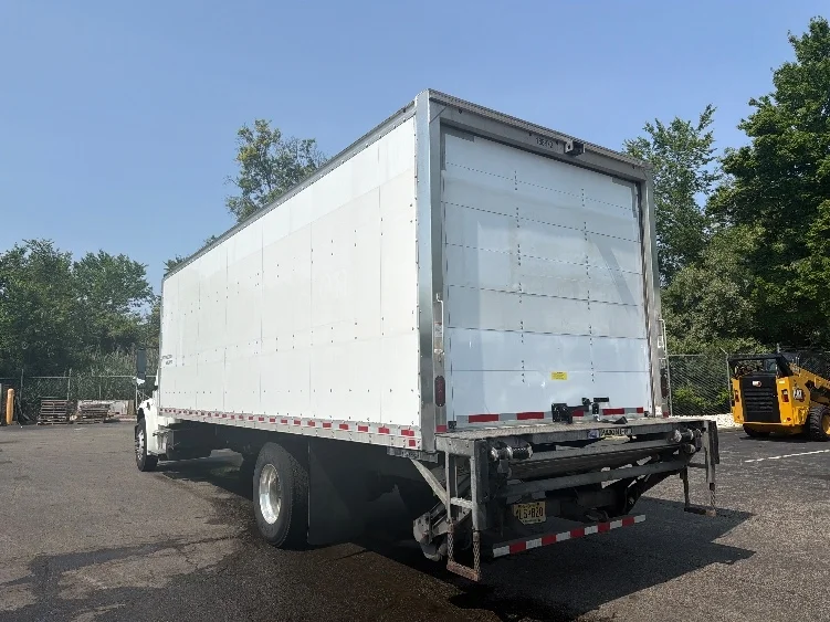 2023 Freightliner eM2 in Parsippany, NJ — photo 6