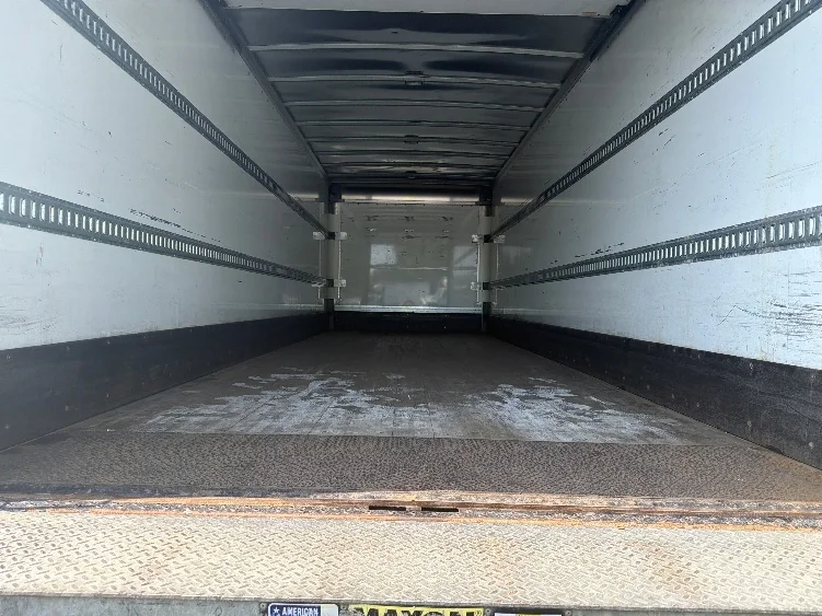2023 Freightliner eM2 in Parsippany, NJ — photo 10