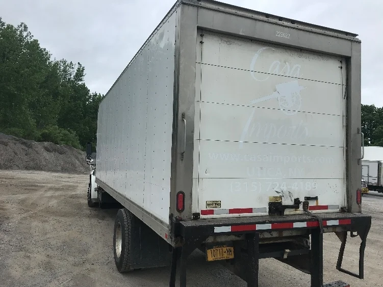 2019 Freightliner M2 106 - image 6