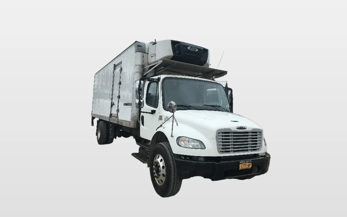 2019 Freightliner M2 106 - image 1
