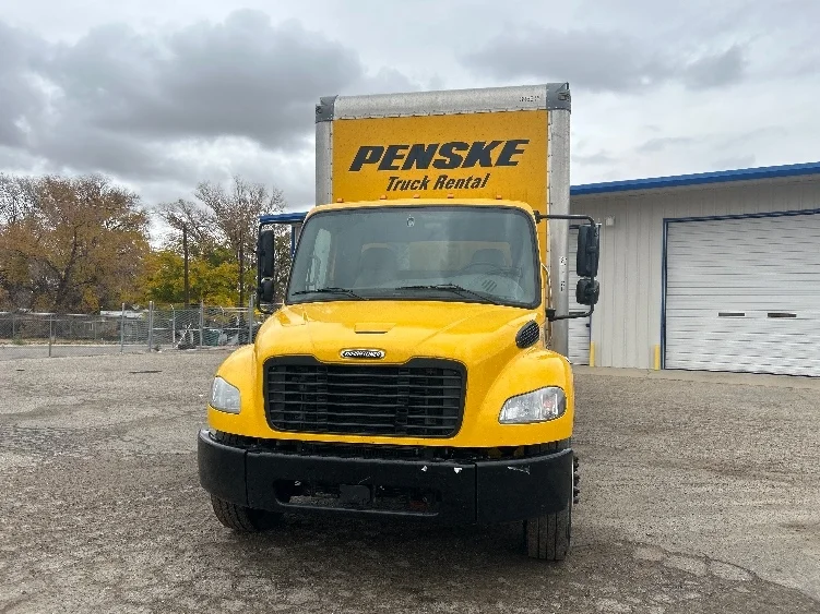 2022 Freightliner M2 106 - image 2