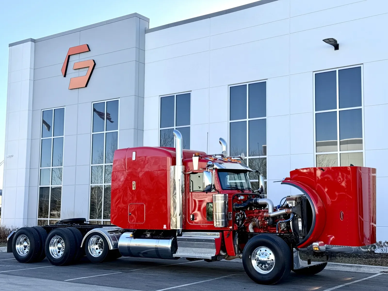 2024 Peterbilt 389 - image 9