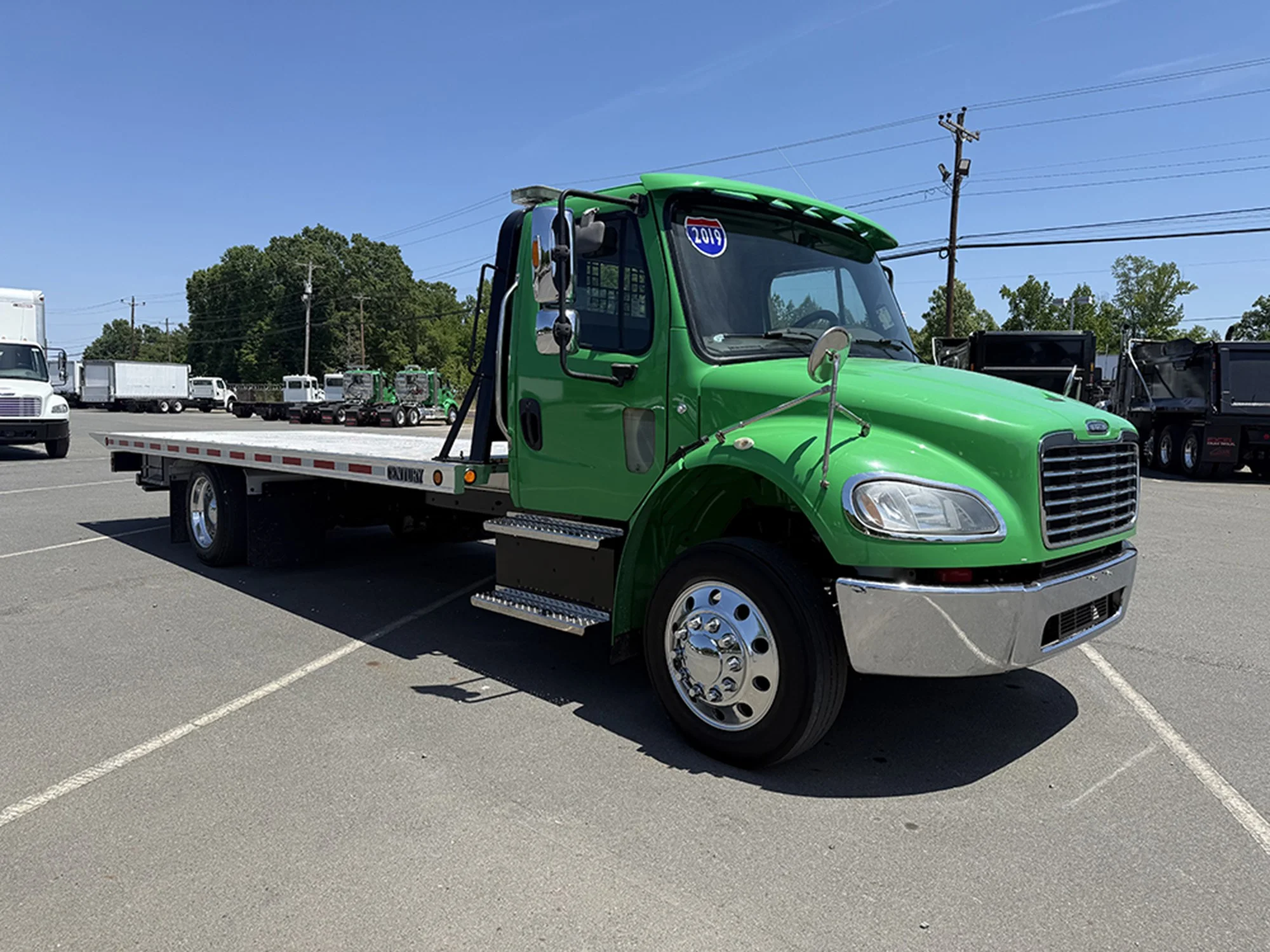 2019 Freightliner M2 106 in Roanoke, VA — photo 2