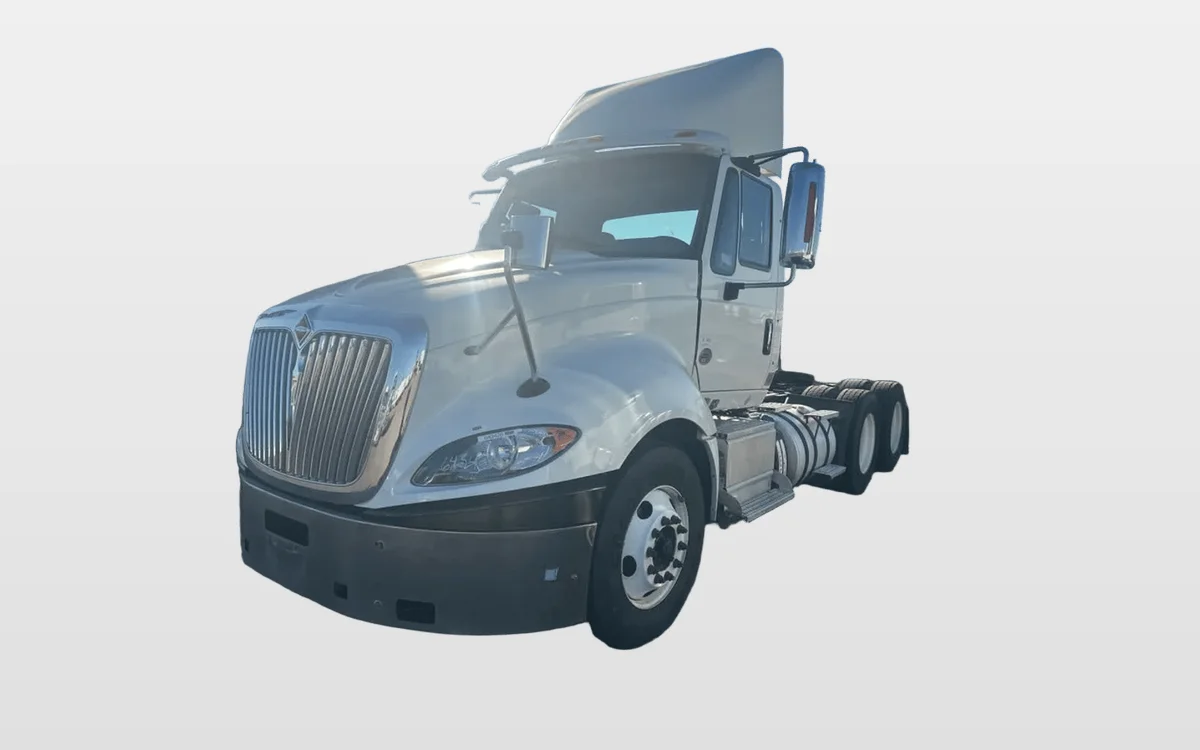 2016 International ProStar - image 1