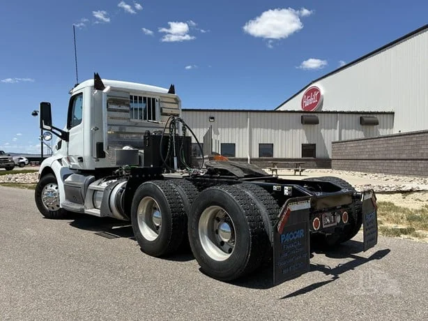 2019 Peterbilt 579 in Casper, WY — photo 9