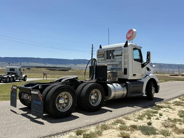 2019 Peterbilt 579 in Casper, WY — photo 6