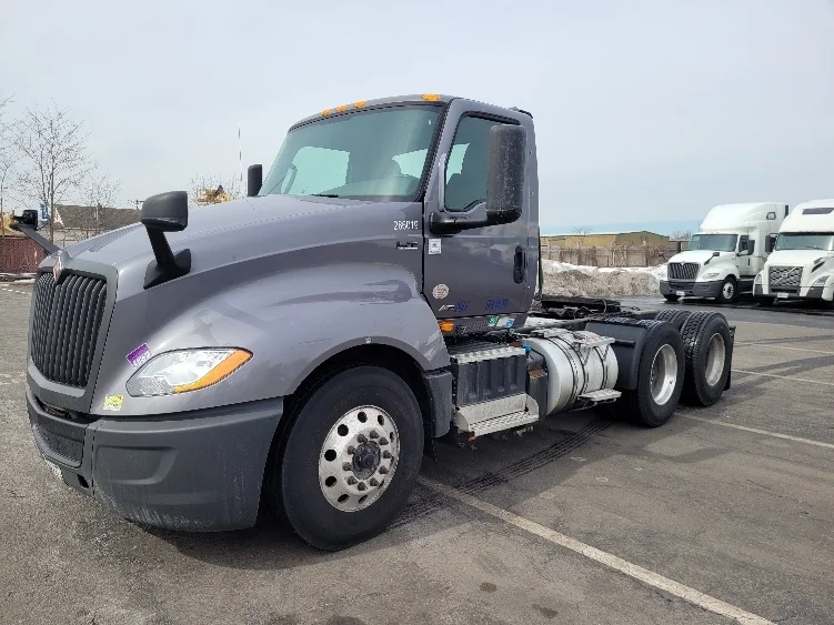 2020 International LT in South Plainfield, NJ — photo 3