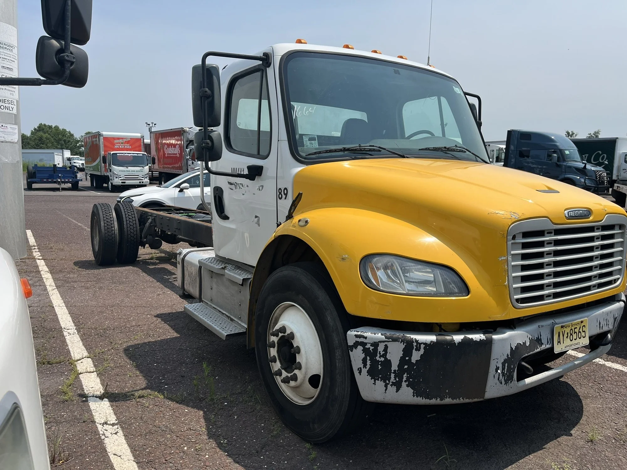 2020 Freightliner eM2 in Souderton, PA — photo 3