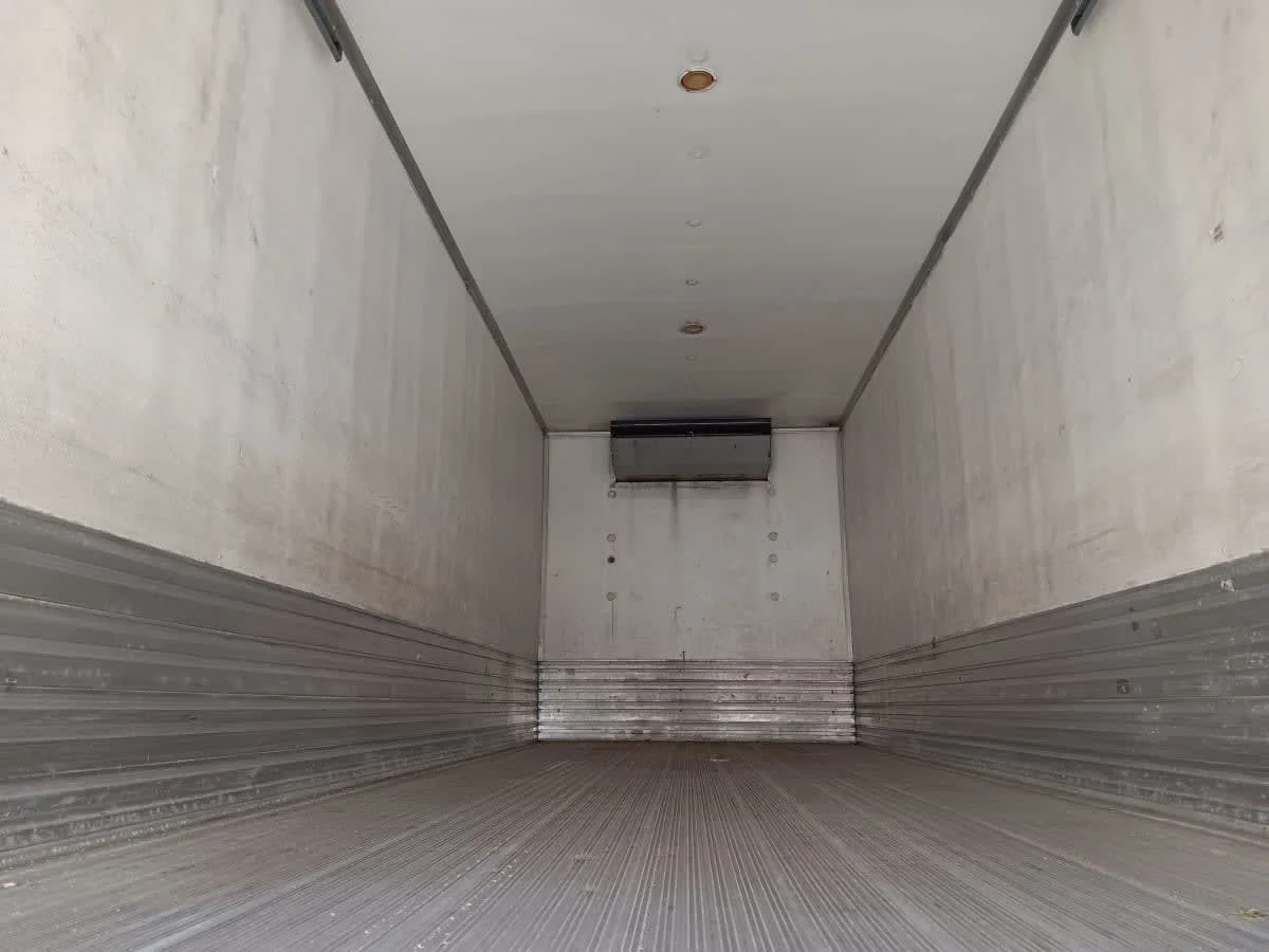 2018 Freightliner M2 106 - image 9