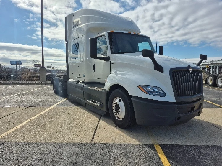 2023 International LT in La Porte, IN