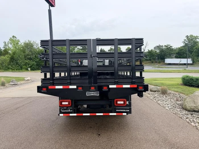 2025 Isuzu NRR in Dayton, OH — photo 7