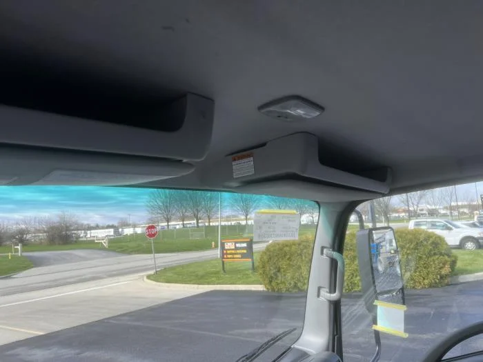 2025 Isuzu NRR in Dayton, OH — photo 22