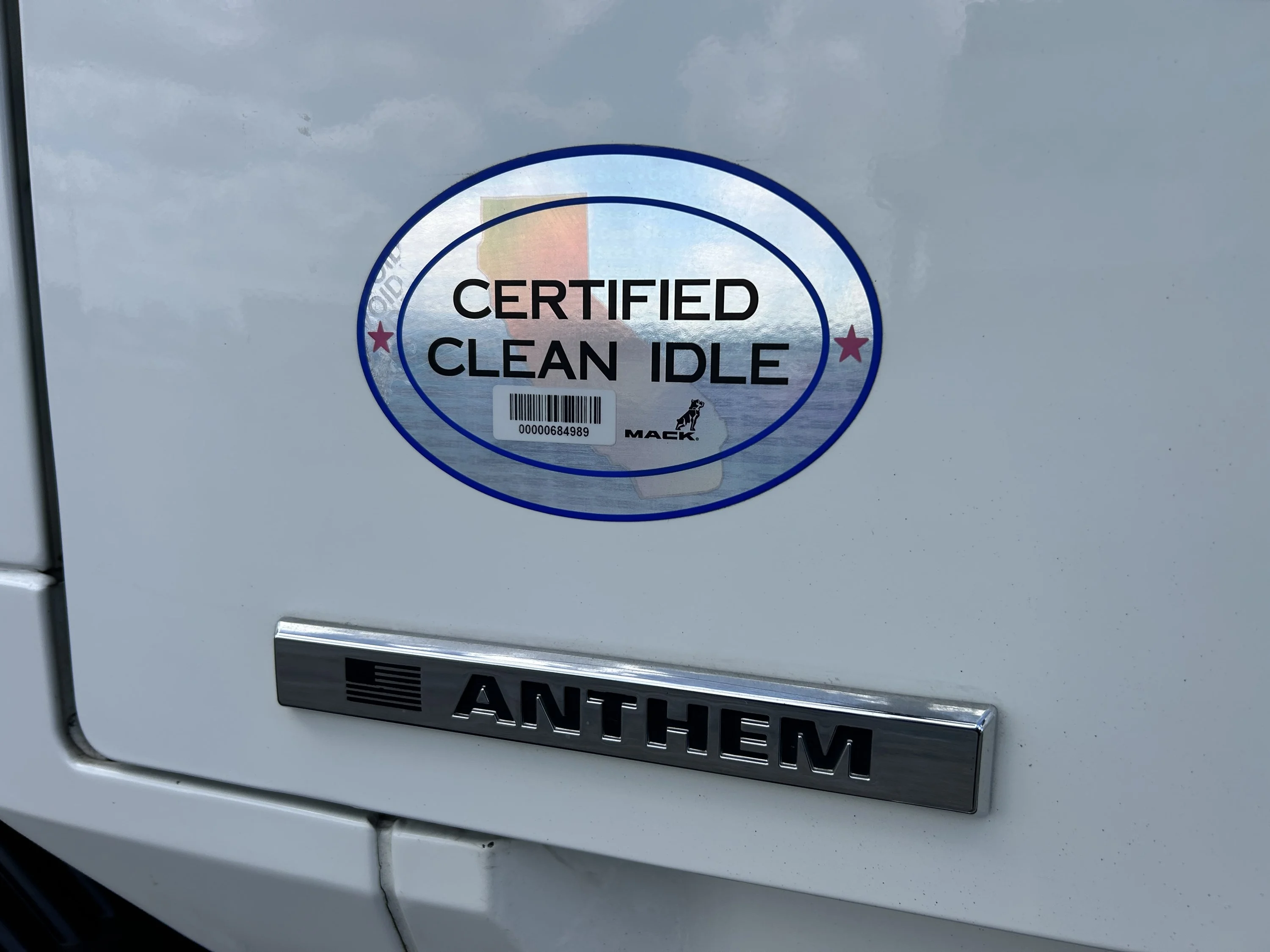 2020 Mack Anthem - image 18