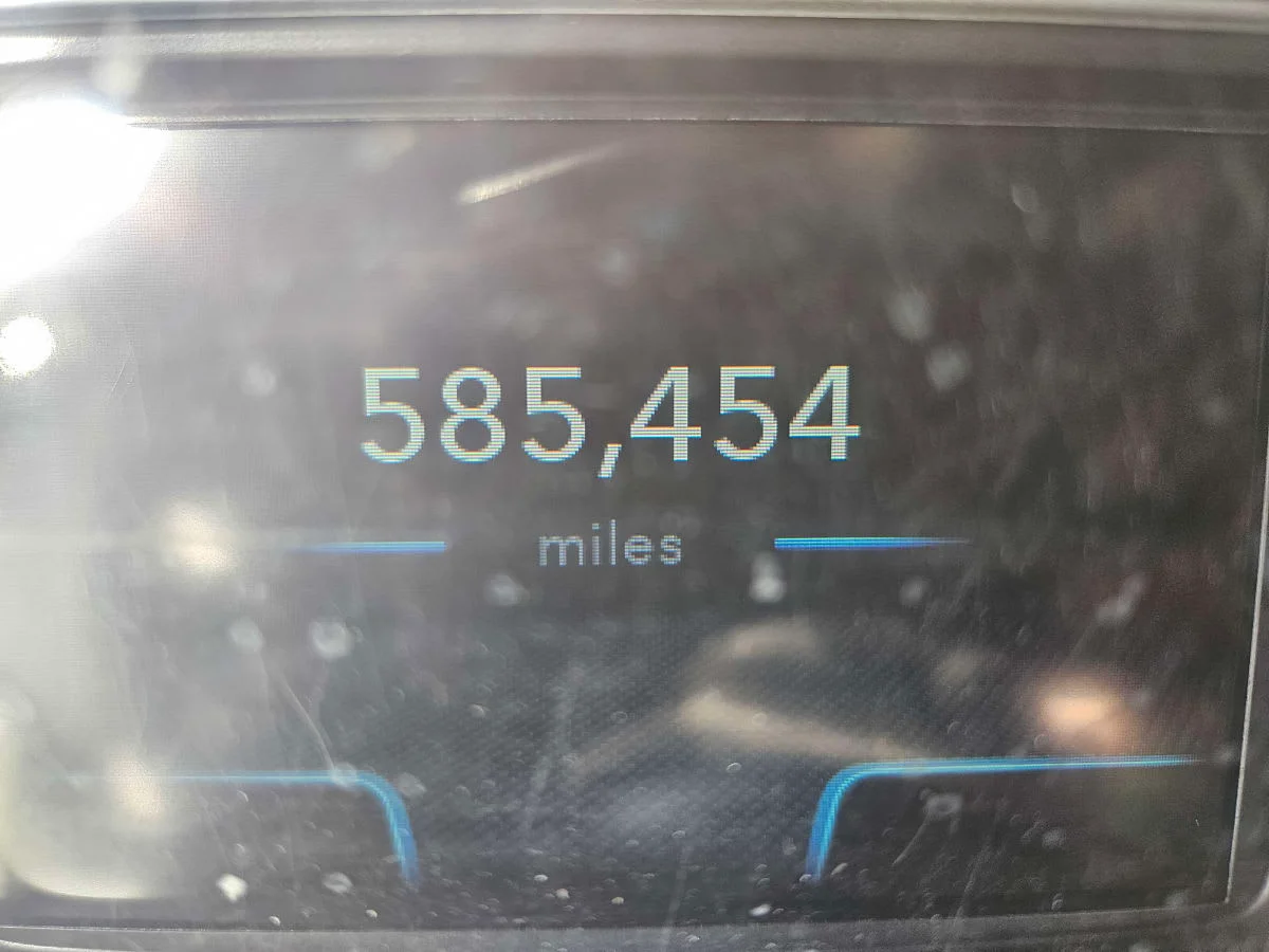 2020 International LT in Orlando, FL — photo 10