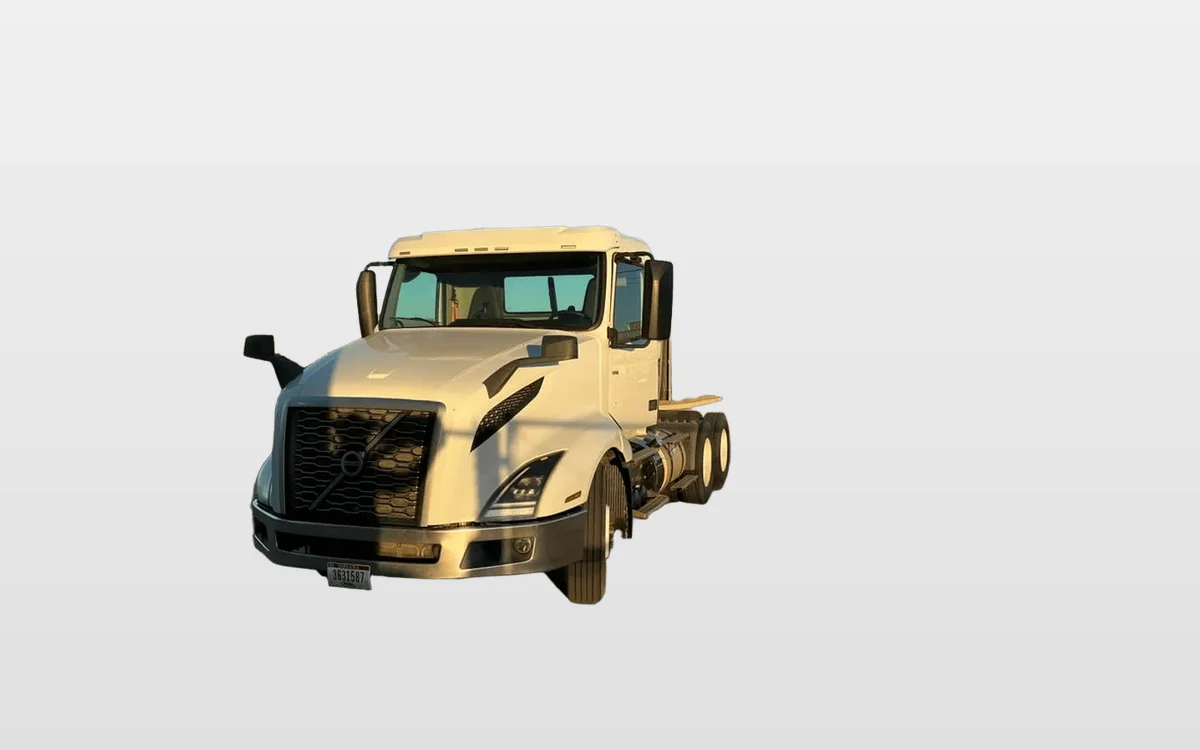 2019 Volvo - image 1