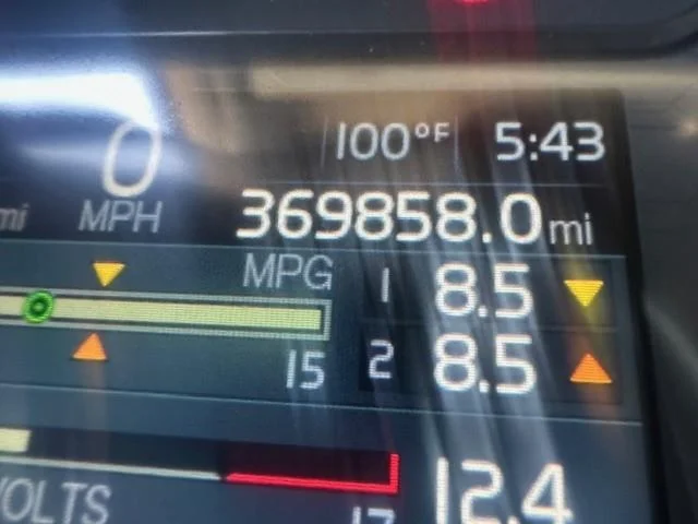 2021 Volvo VNL 760 - image 4