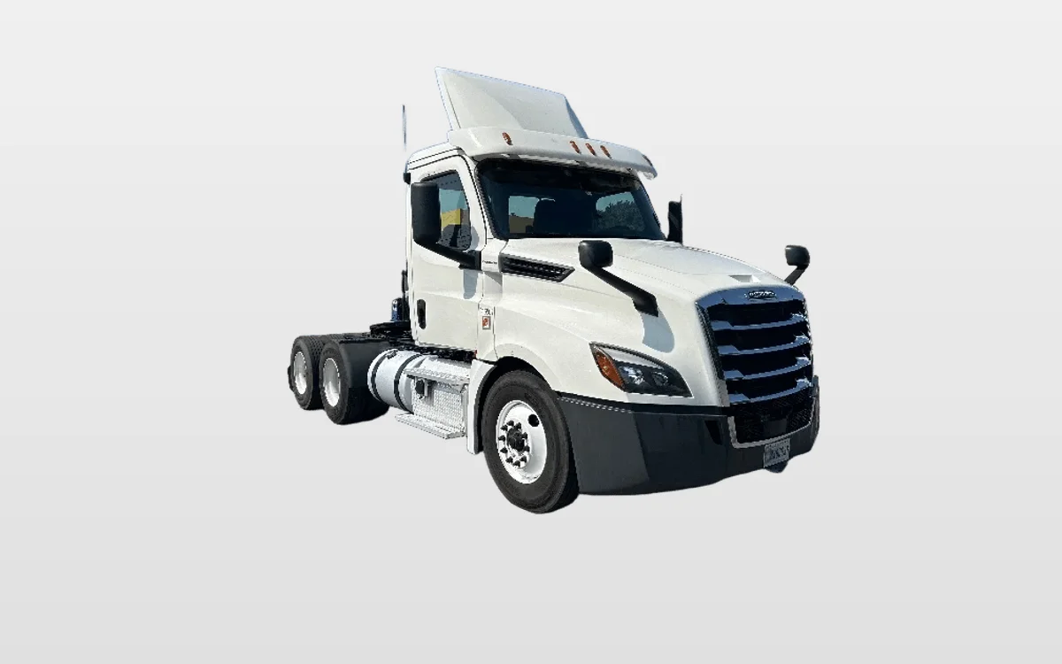 2018 Freightliner - image 1