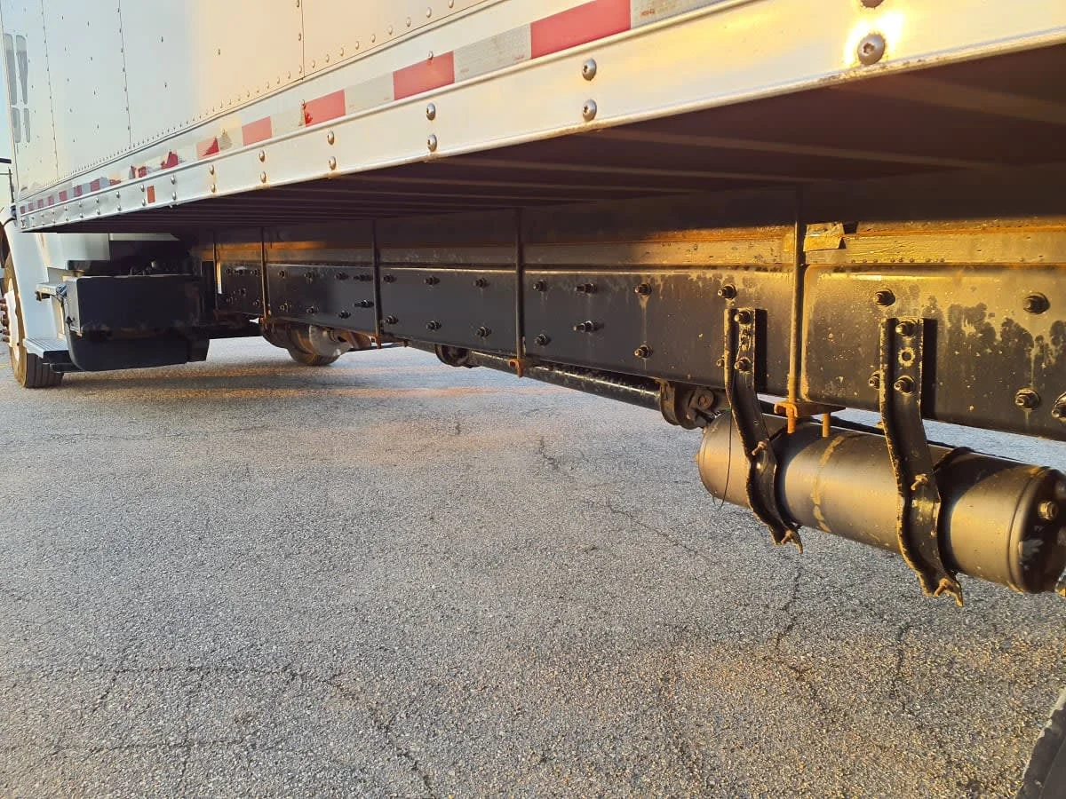 2019 Freightliner M2 106 - image 11