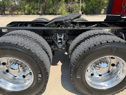 2022 Kenworth T680 in Fort Worth, TX — photo 4