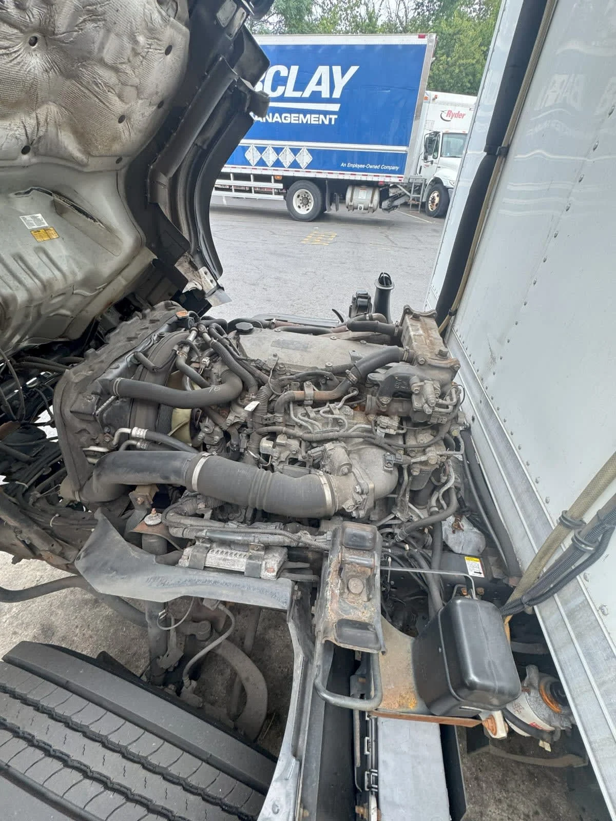 2020 Isuzu NQR in Bensalem, PA — photo 15