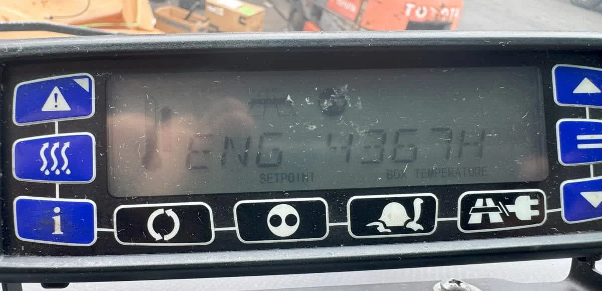 2020 Isuzu NQR in Bensalem, PA — photo 14