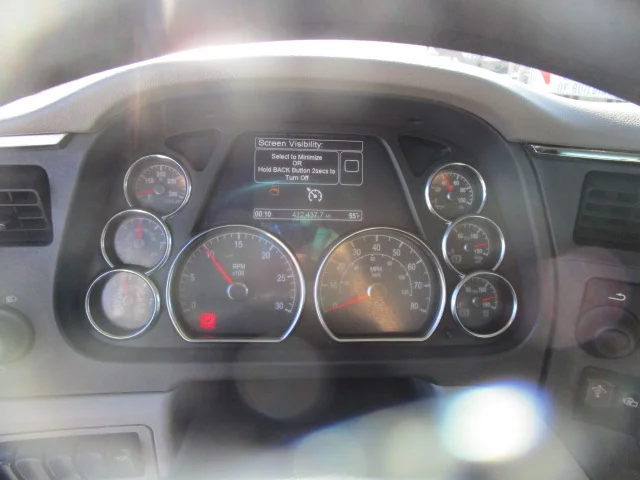 2019 Peterbilt 567 - image 12