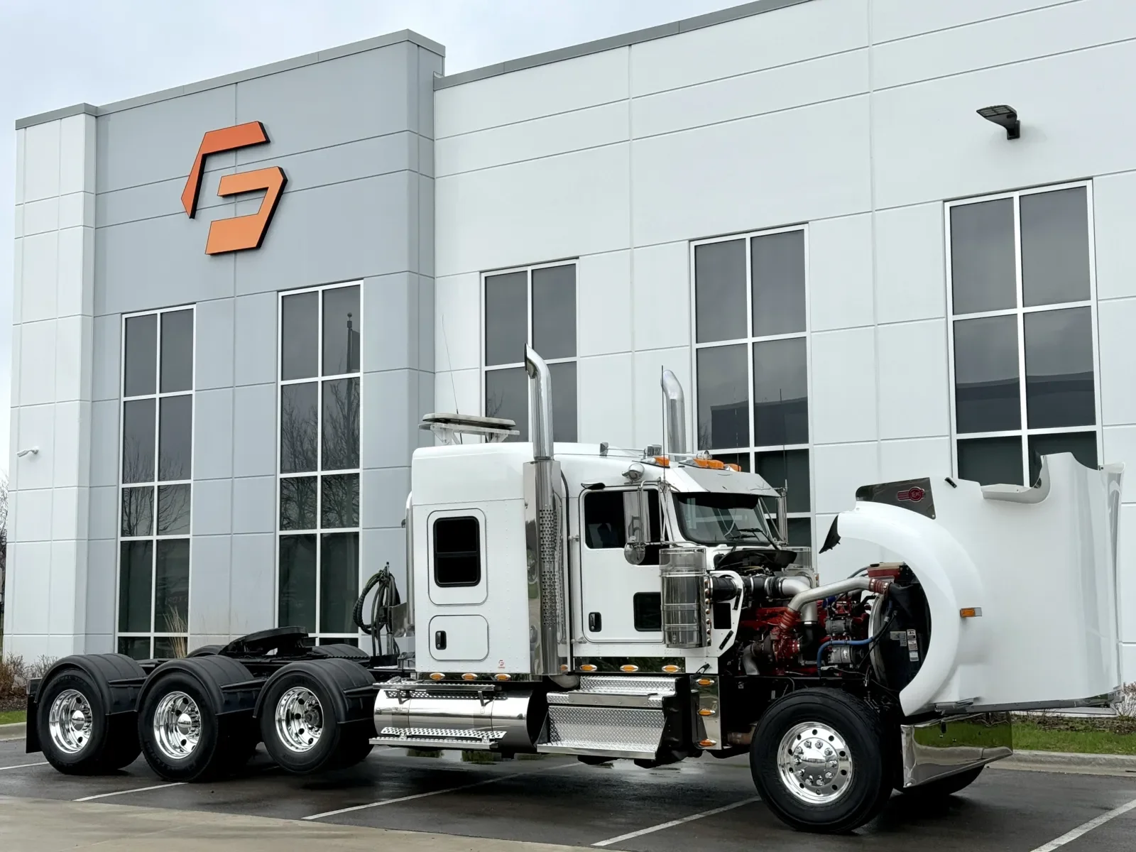 2021 Kenworth W900 - image 9