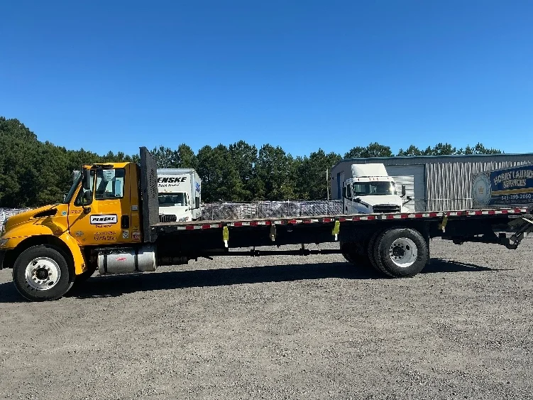 2019 International 4300 in Garden City, GA — photo 4