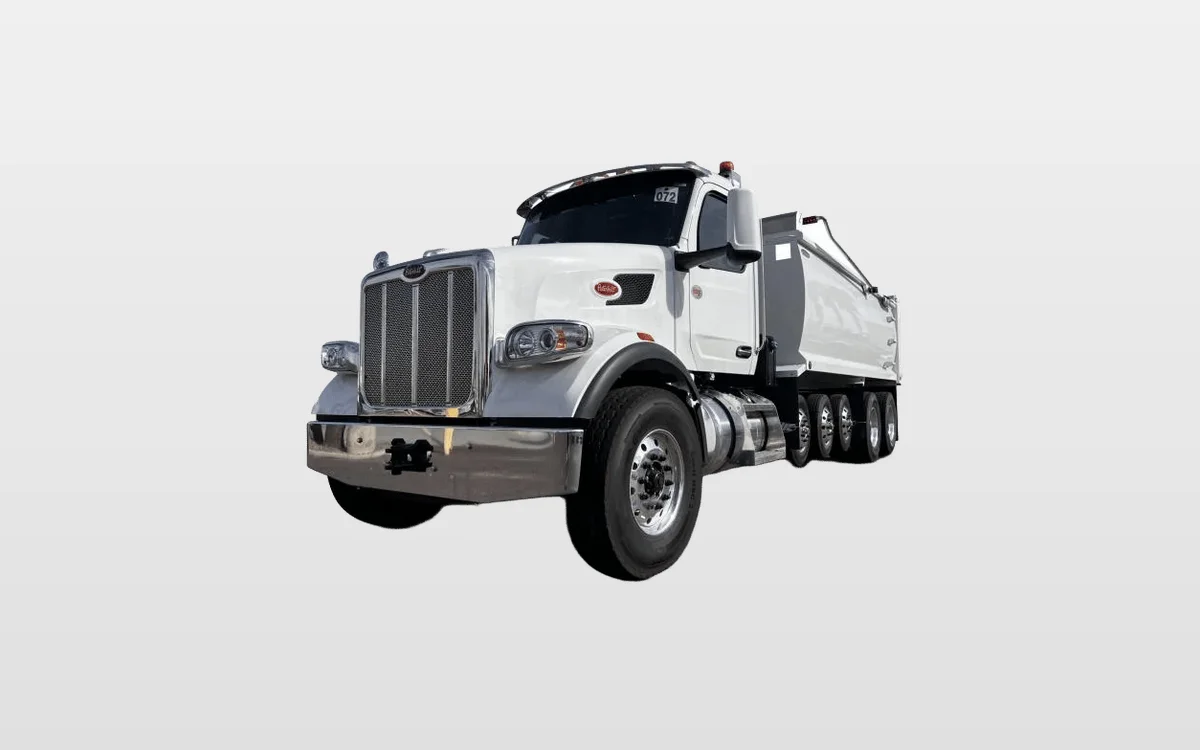 2026 Peterbilt 567 - image 1