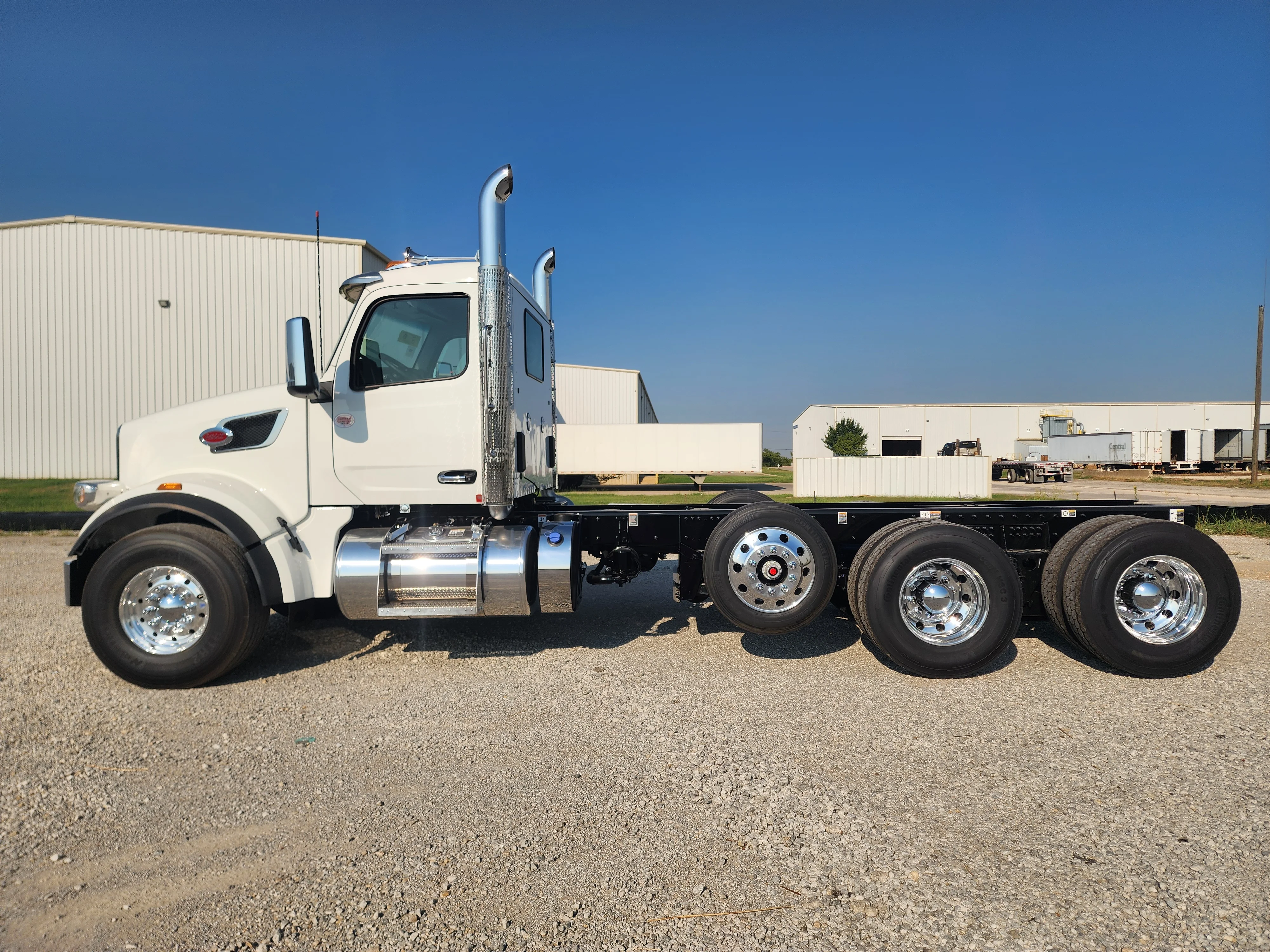 2026 Peterbilt 567 in Florence, SC — photo 2