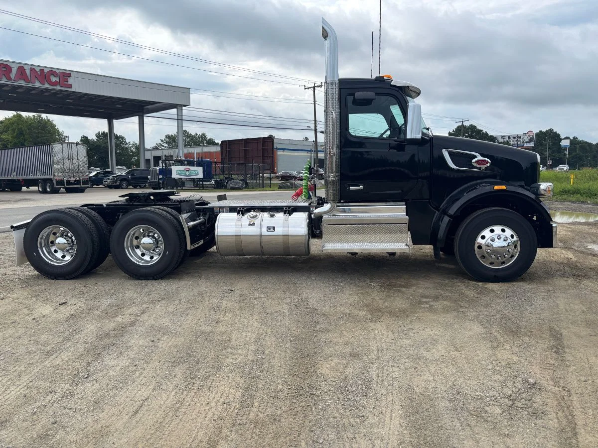 2027 Peterbilt 567 in Richmond, VA — photo 3