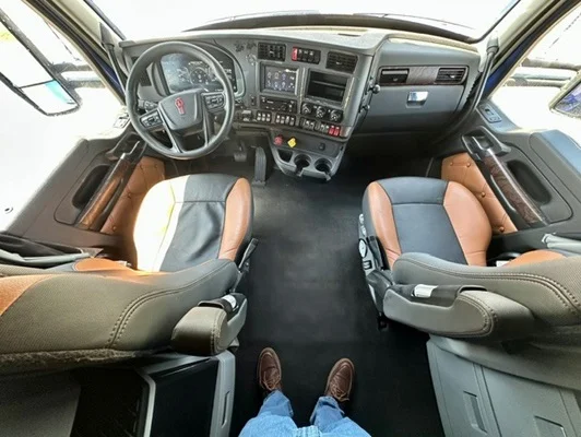 2023 Kenworth T680 in Springdale, AR — photo 18